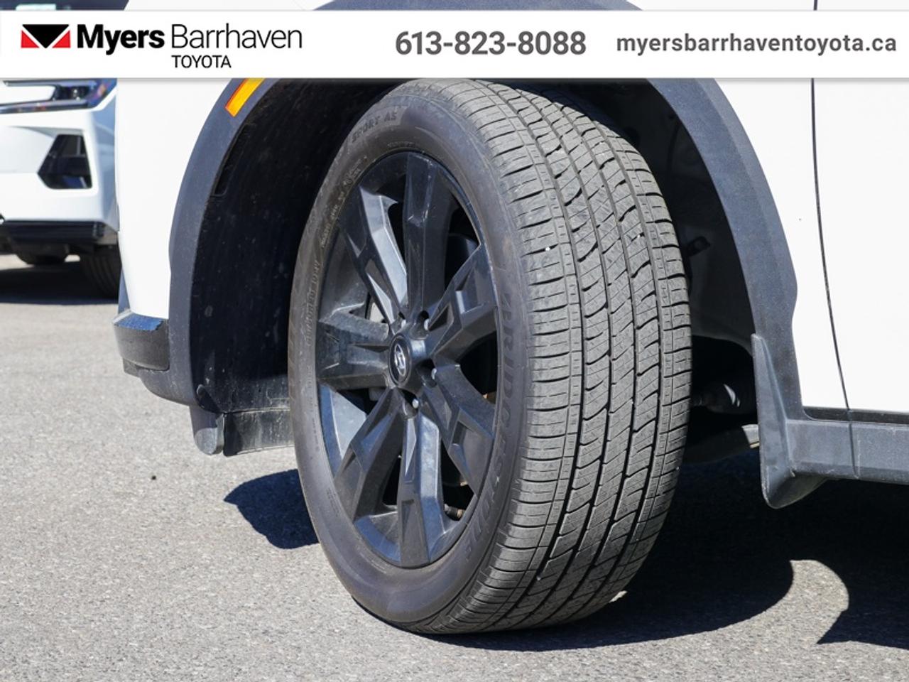 2023 Hyundai PALISADE Urban 8-Passenger   - Cooled Seats - $287 B/W Photo