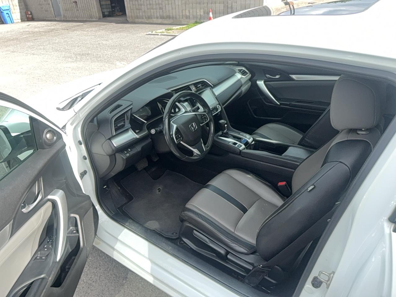 2017 Honda Civic COUPE Touring