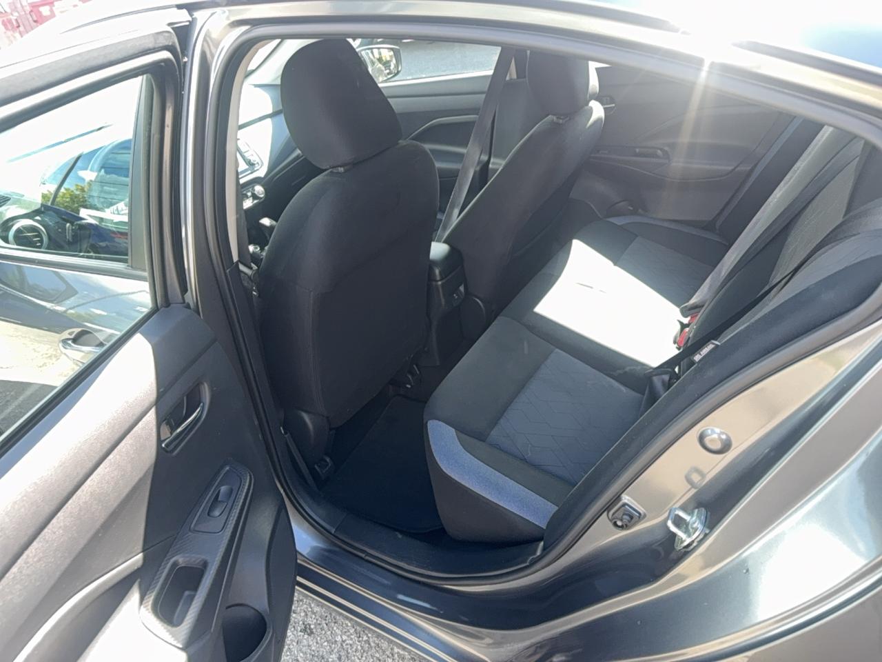 2024 Nissan Versa SV Photo