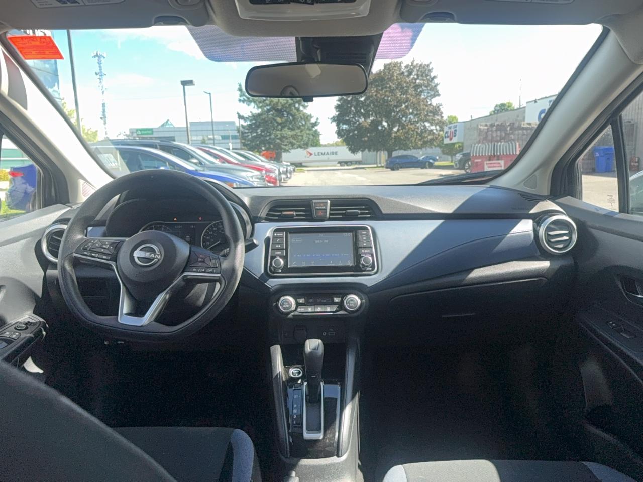 2024 Nissan Versa SV Photo