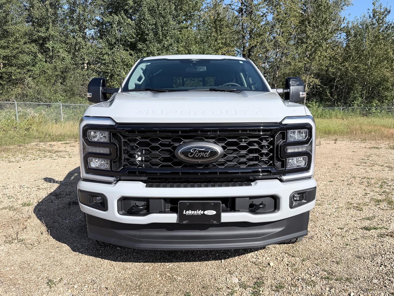 2026 Ford F-350 Super Duty SRW Lariat Photo2