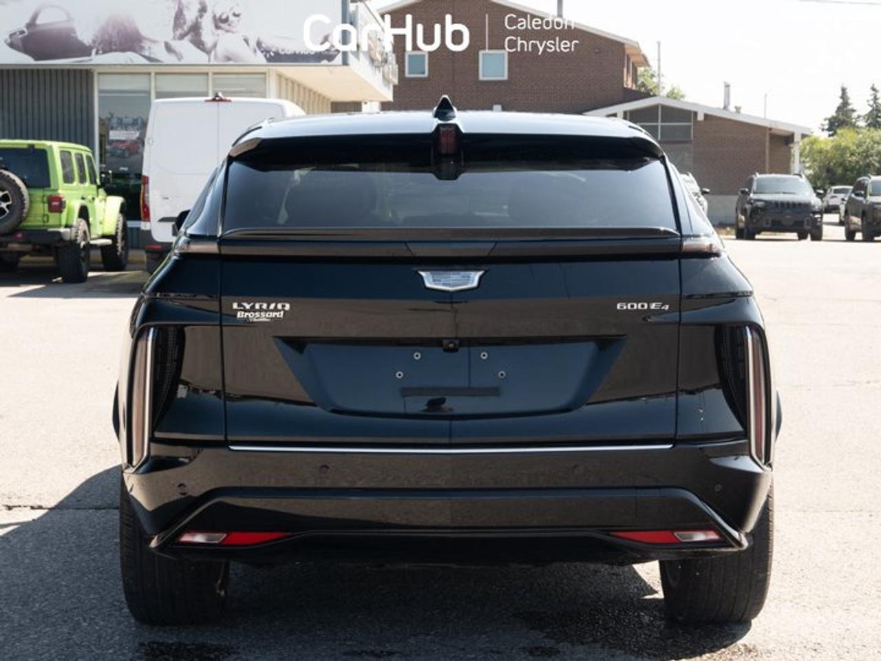 2024 Cadillac LYRIQ Tec AWD Fully Electric | Panoramic Roof | 33-Inch Curved LED Display | Heated Seats| Google built-in Photo