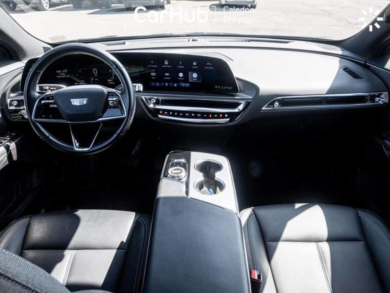 2024 Cadillac LYRIQ Tec AWD Fully Electric | Panoramic Roof | 33-Inch Curved LED Display | Heated Seats| Google built-in Photo