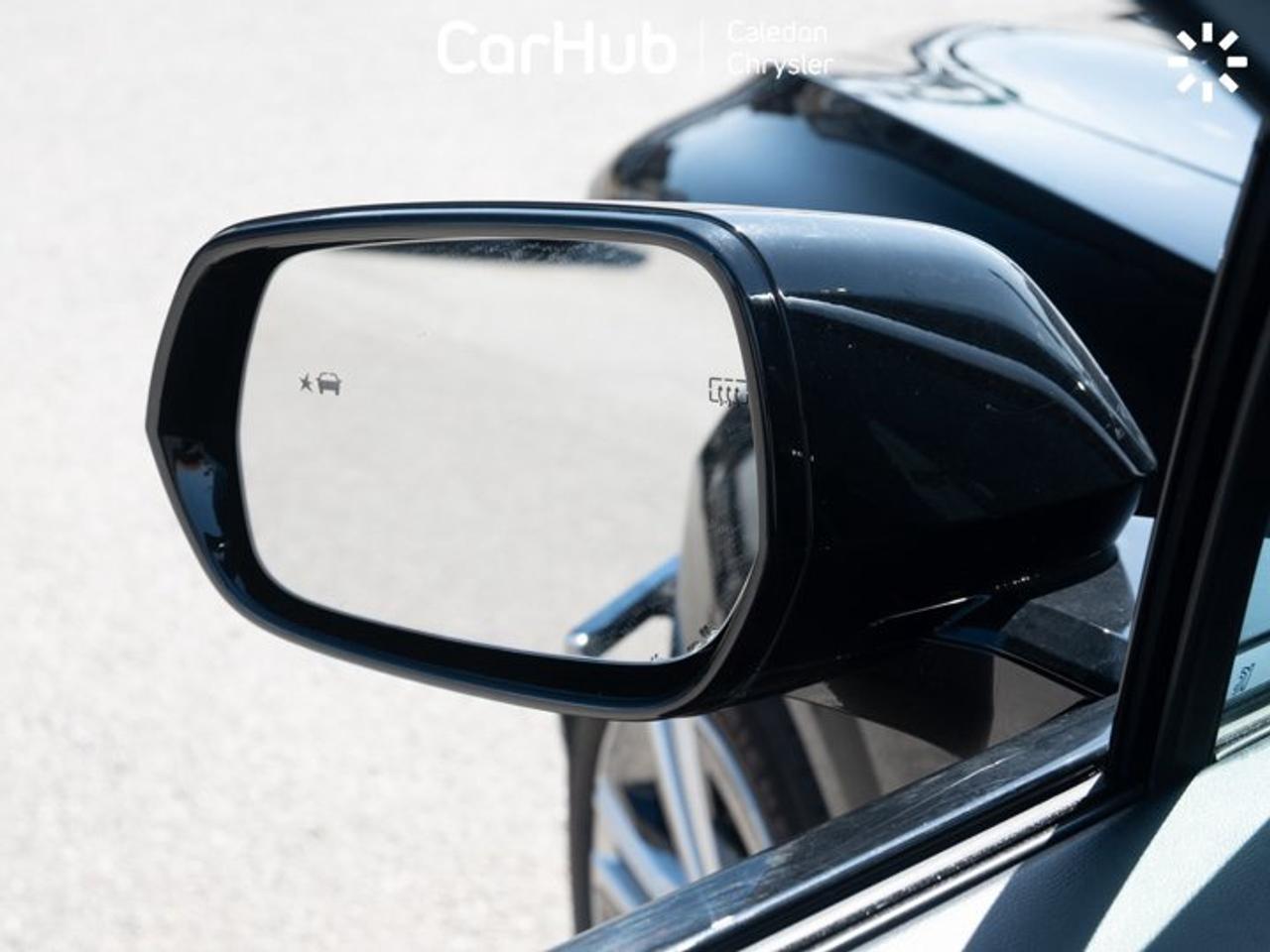 2024 Cadillac LYRIQ Tec AWD Fully Electric | Panoramic Roof | 33-Inch Curved LED Display | Heated Seats| Google built-in Photo