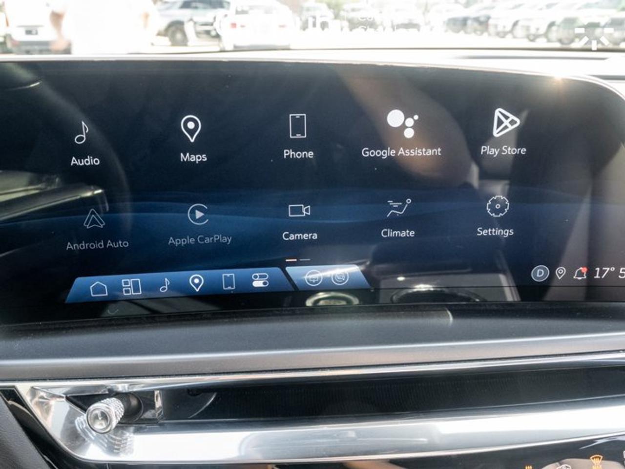 2024 Cadillac LYRIQ Tec AWD Fully Electric | Panoramic Roof | 33-Inch Curved LED Display | Heated Seats| Google built-in Photo