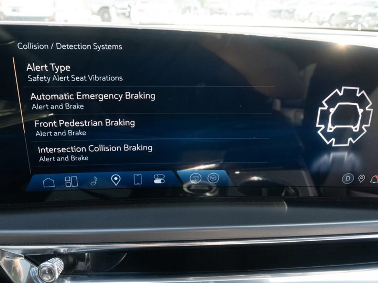 2024 Cadillac LYRIQ Tec AWD Fully Electric | Panoramic Roof | 33-Inch Curved LED Display | Heated Seats| Google built-in Photo
