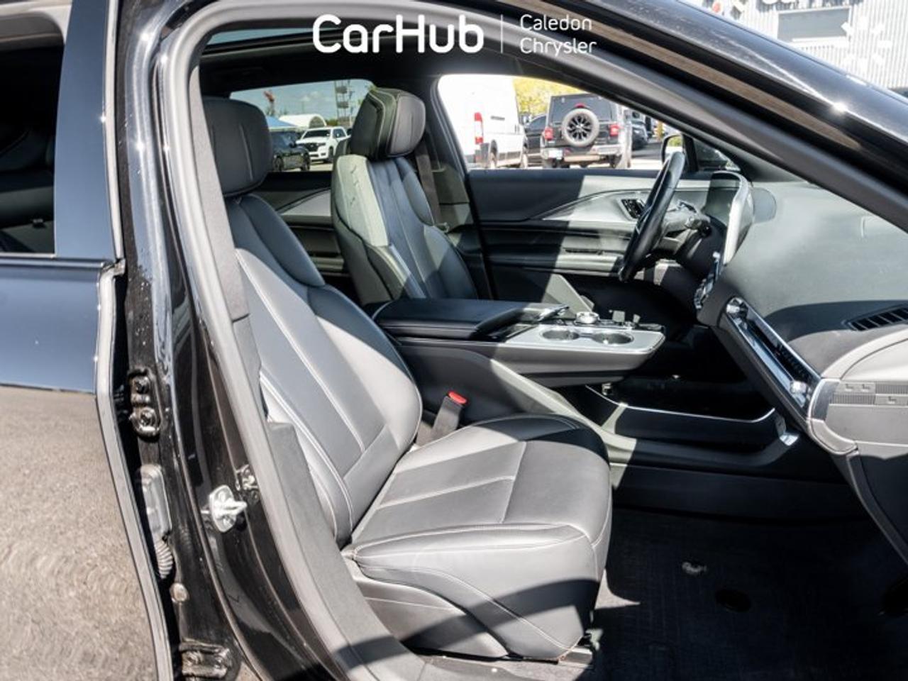2024 Cadillac LYRIQ Tec AWD Fully Electric | Panoramic Roof | 33-Inch Curved LED Display | Heated Seats| Google built-in Photo