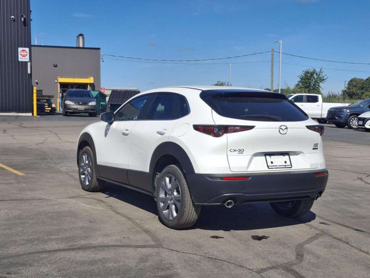 2025 Mazda CX-30 GS AWD | Heated Wheel + Seats | Radar Cruise | CarPlay + Android | and More ! Photo