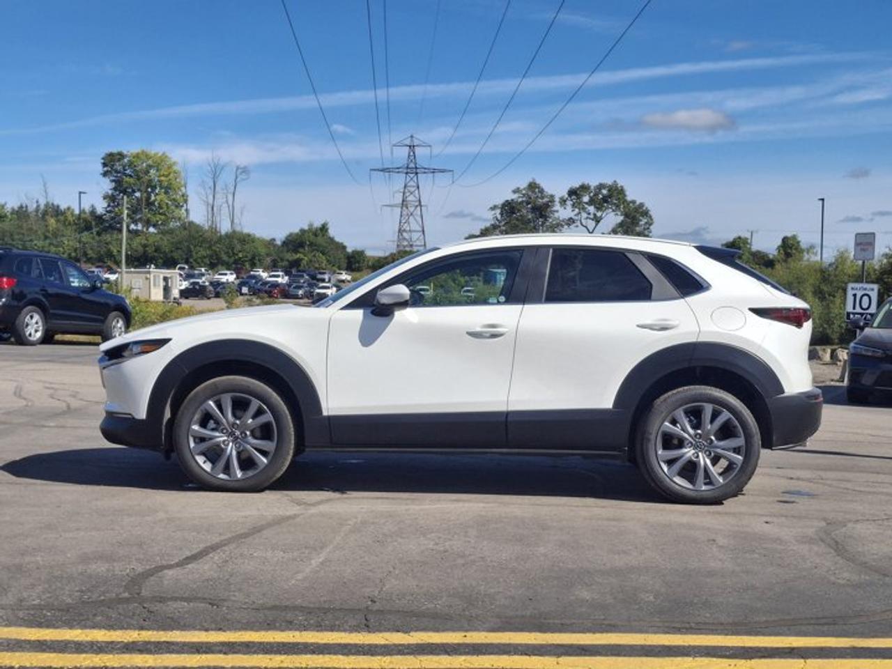 2025 Mazda CX-30 GS AWD | Heated Wheel + Seats | Radar Cruise | CarPlay + Android | and More ! Photo1