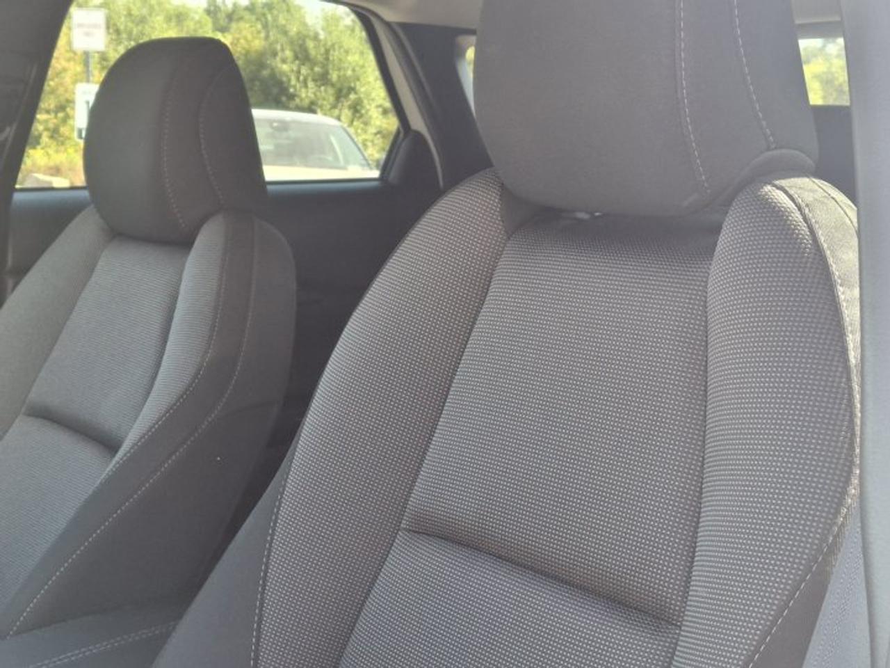 2025 Mazda CX-30 GS AWD | Heated Wheel + Seats | Radar Cruise | CarPlay + Android | and More ! Photo