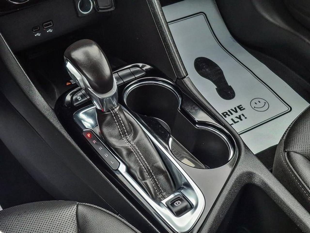 2024 Buick Encore GX Sport Touring AWD | Sunroof | Tech PKG | Heated Wheel | Power + Heated Seat | and More ! Photo