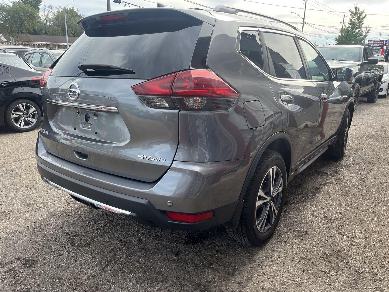 2019 Nissan Rogue S Photo3