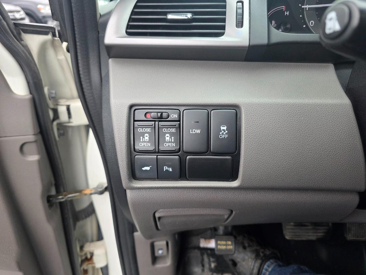 2017 Honda Odyssey EX-L w/Navigation Photo