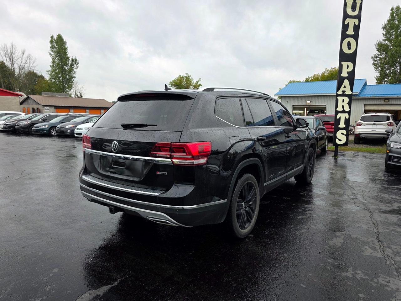 2019 Volkswagen Atlas V6 SEL Photo