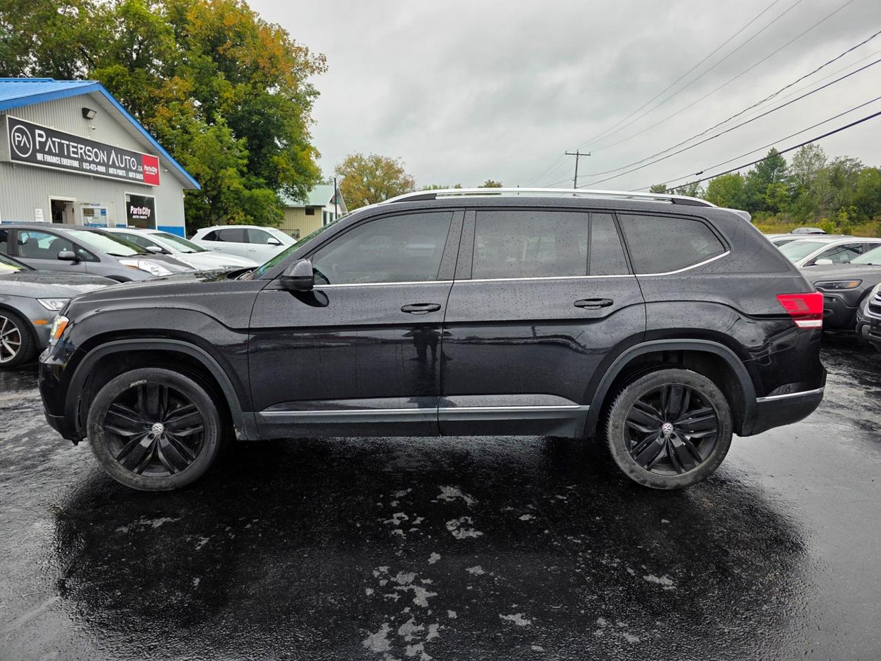 2019 Volkswagen Atlas V6 SEL Photo