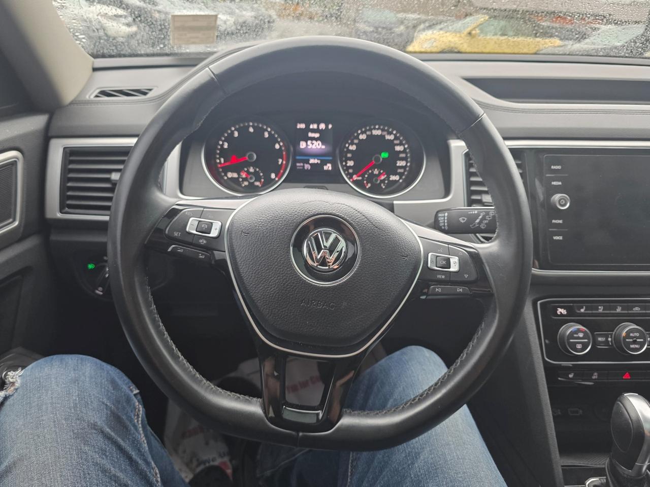 2019 Volkswagen Atlas V6 SEL Photo