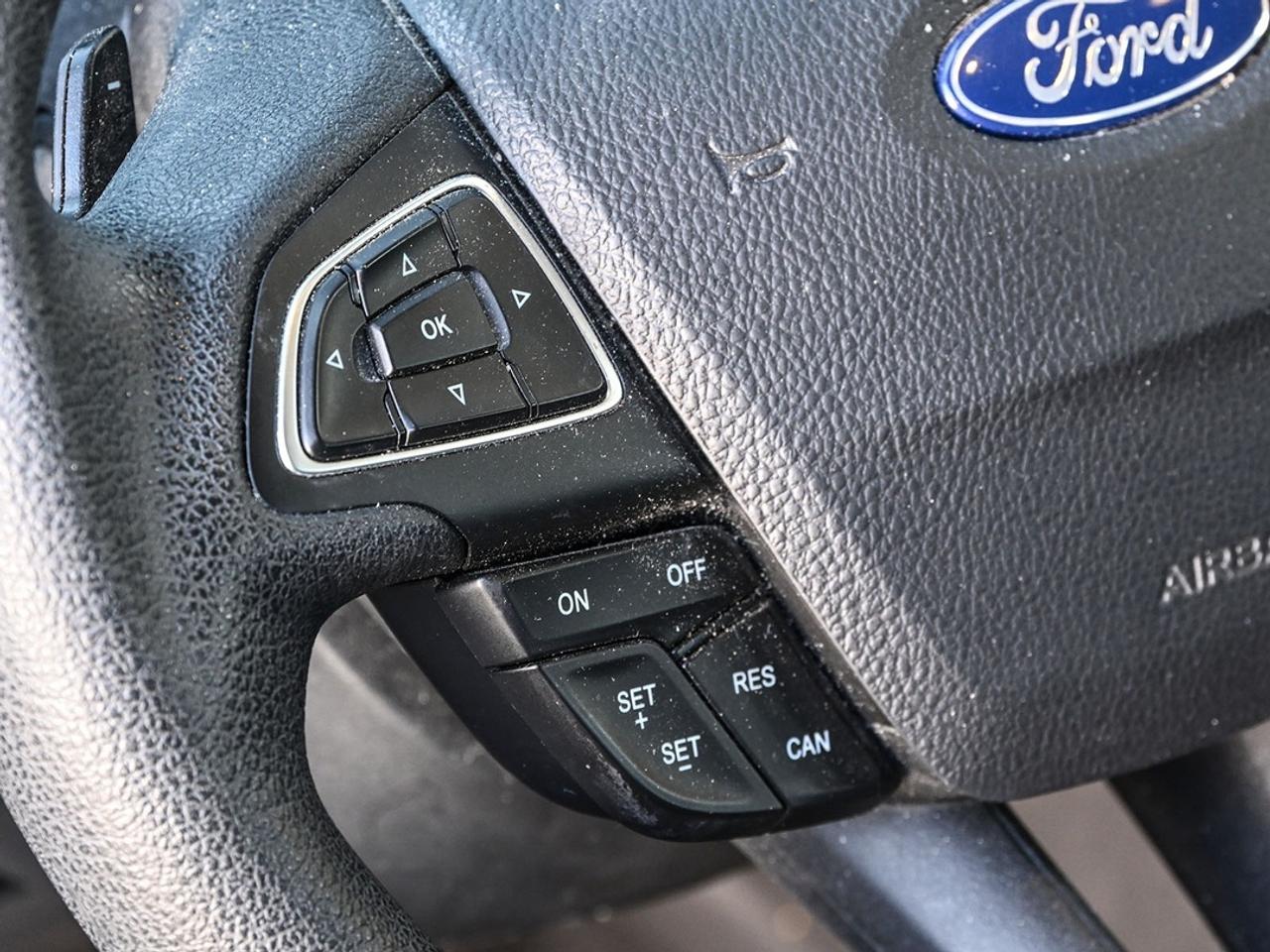 2017 Ford Escape SE Photo