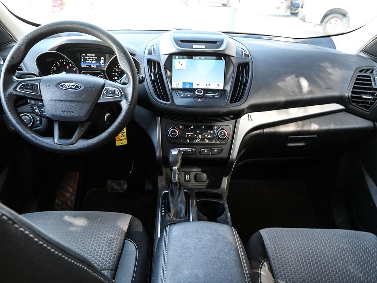 2017 Ford Escape SE Photo