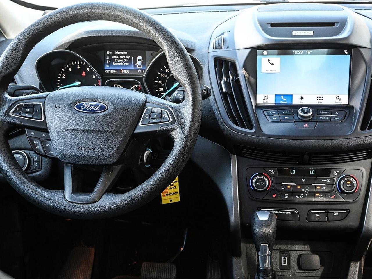 2017 Ford Escape SE Photo
