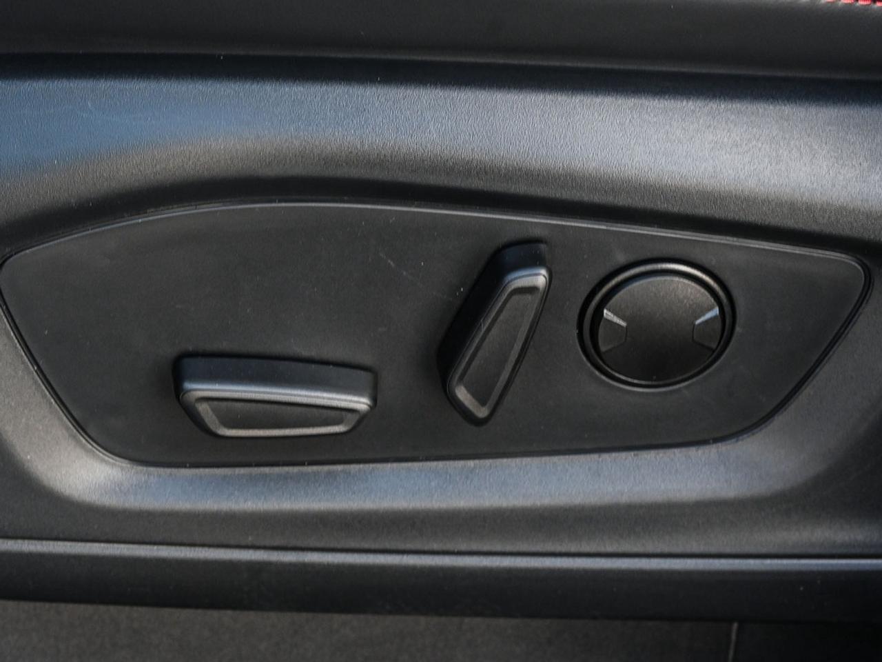 2027 Ford Explorer ST-Line Photo