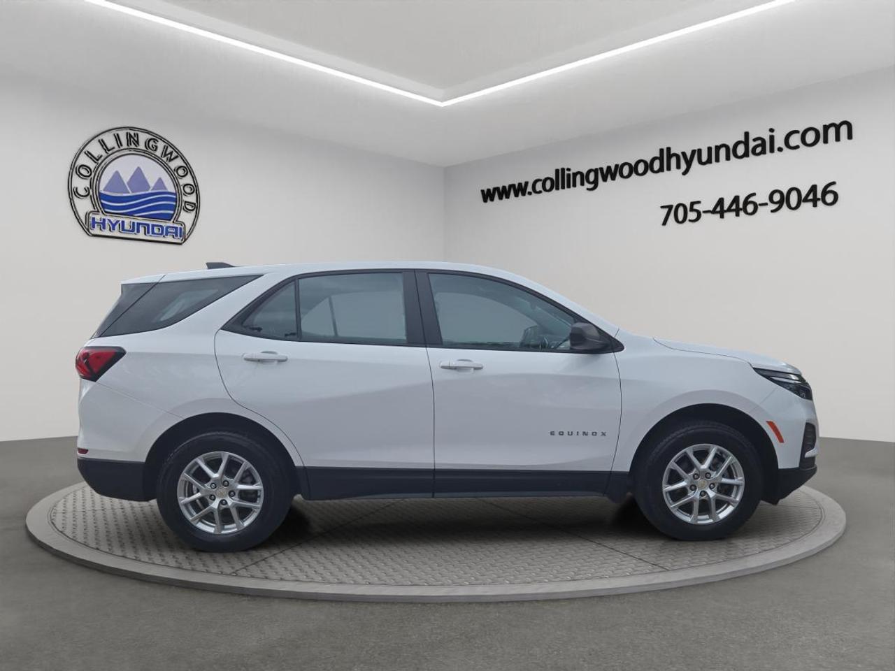 2024 Chevrolet Equinox LS Photo