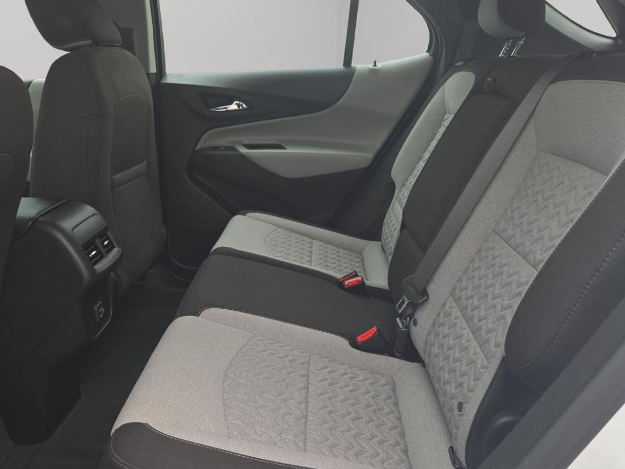 2024 Chevrolet Equinox LS Photo