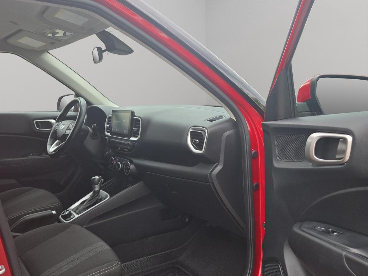 2021 Hyundai Venue PREFERRED Photo