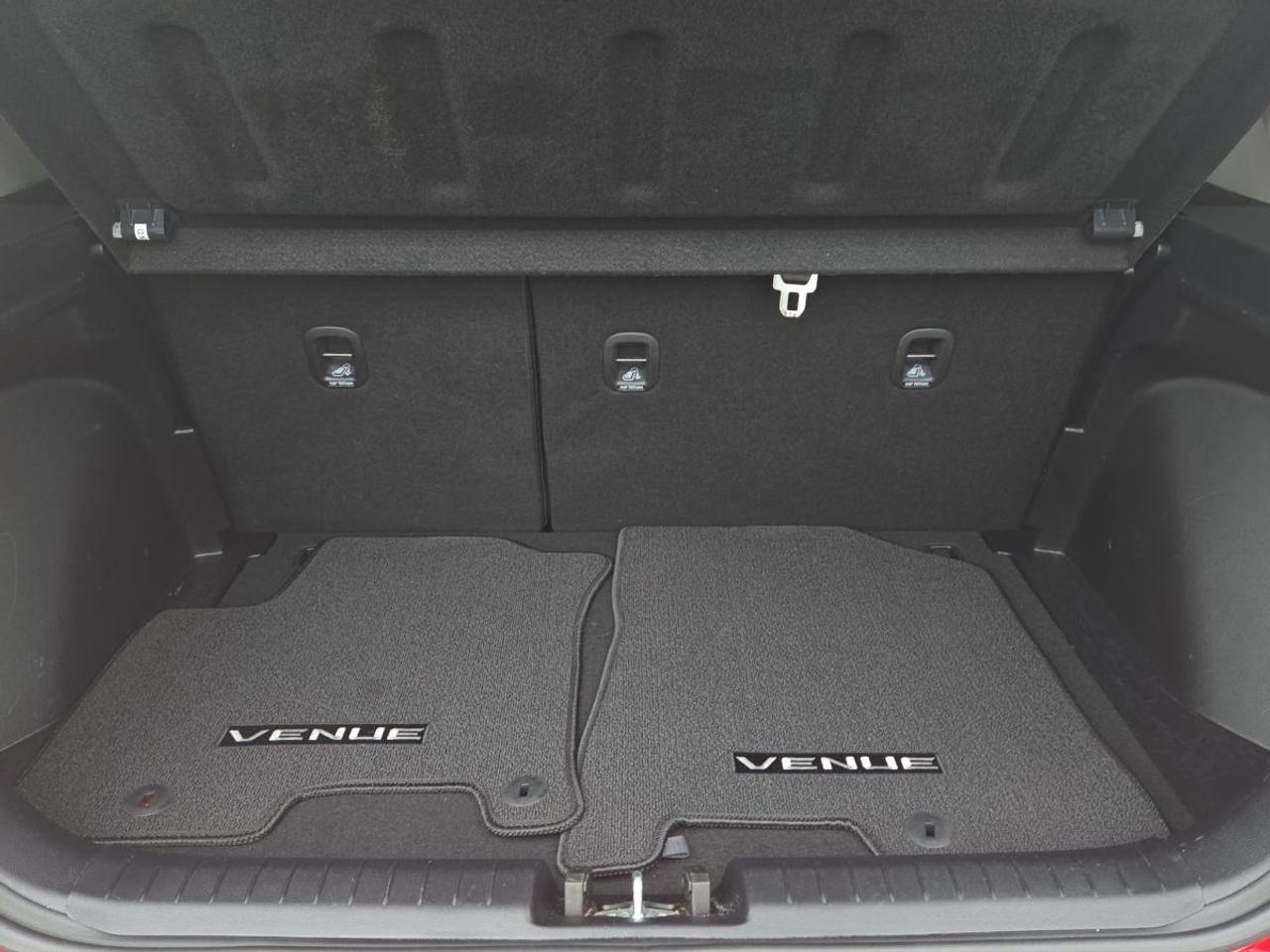 2021 Hyundai Venue PREFERRED Photo