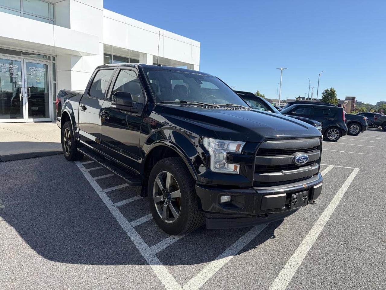 2017 Ford F-150 Lariat Photo