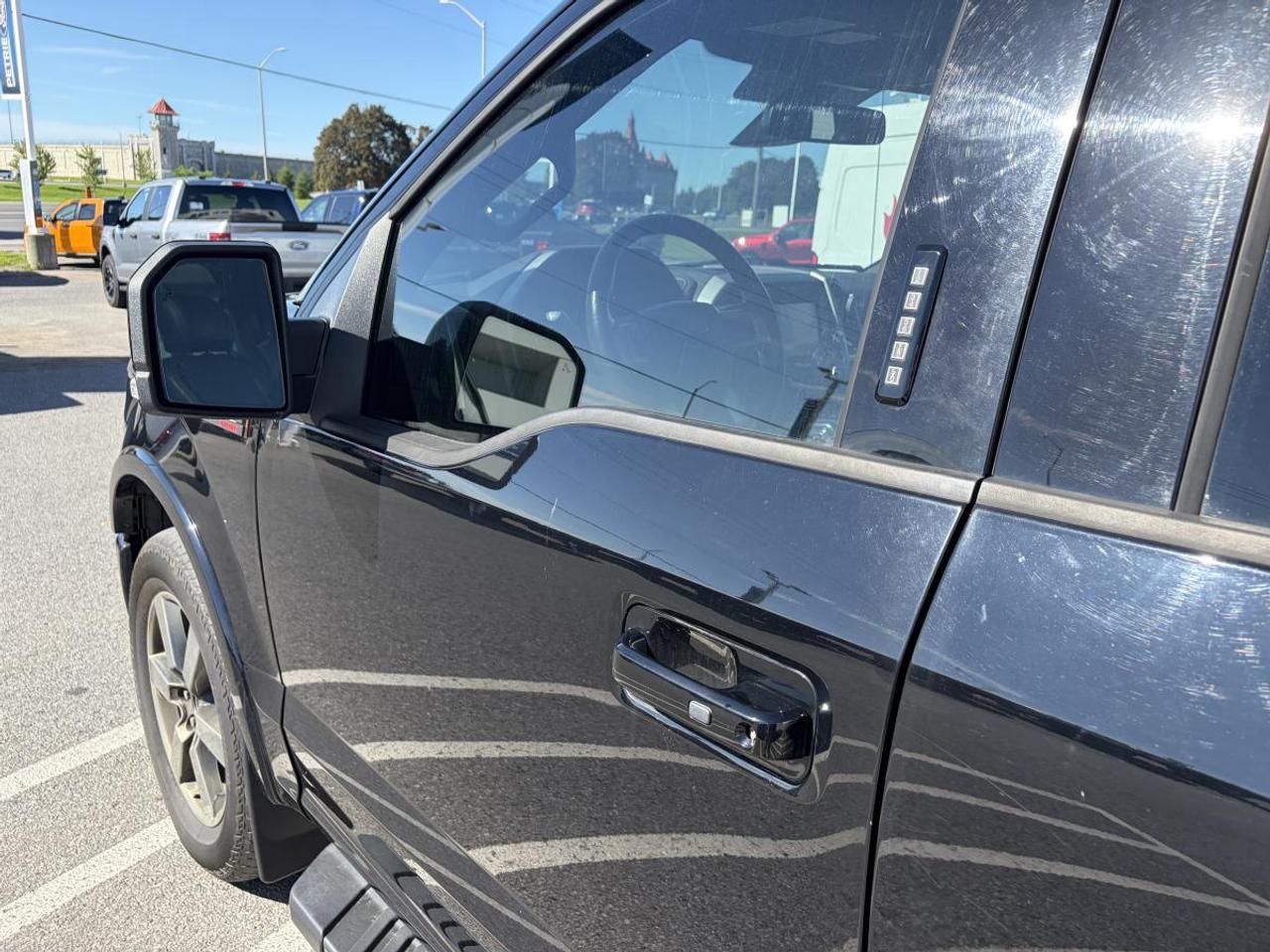 2017 Ford F-150 Lariat Photo