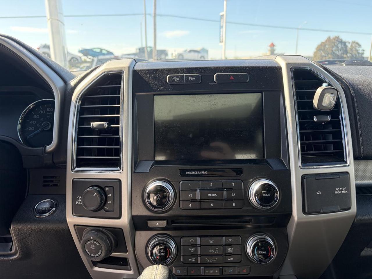 2017 Ford F-150 Lariat Photo