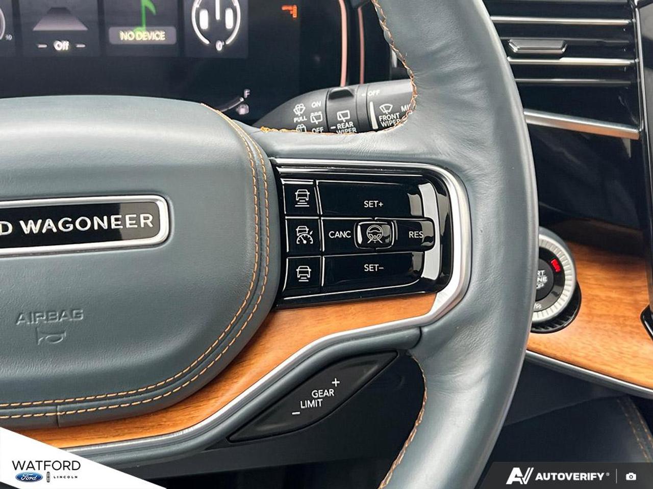 2022 Jeep Grand Wagoneer Series II 4x4 Photo