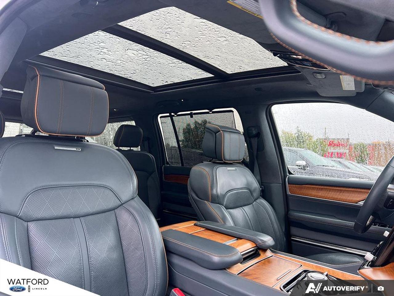 2022 Jeep Grand Wagoneer Series II 4x4 Photo