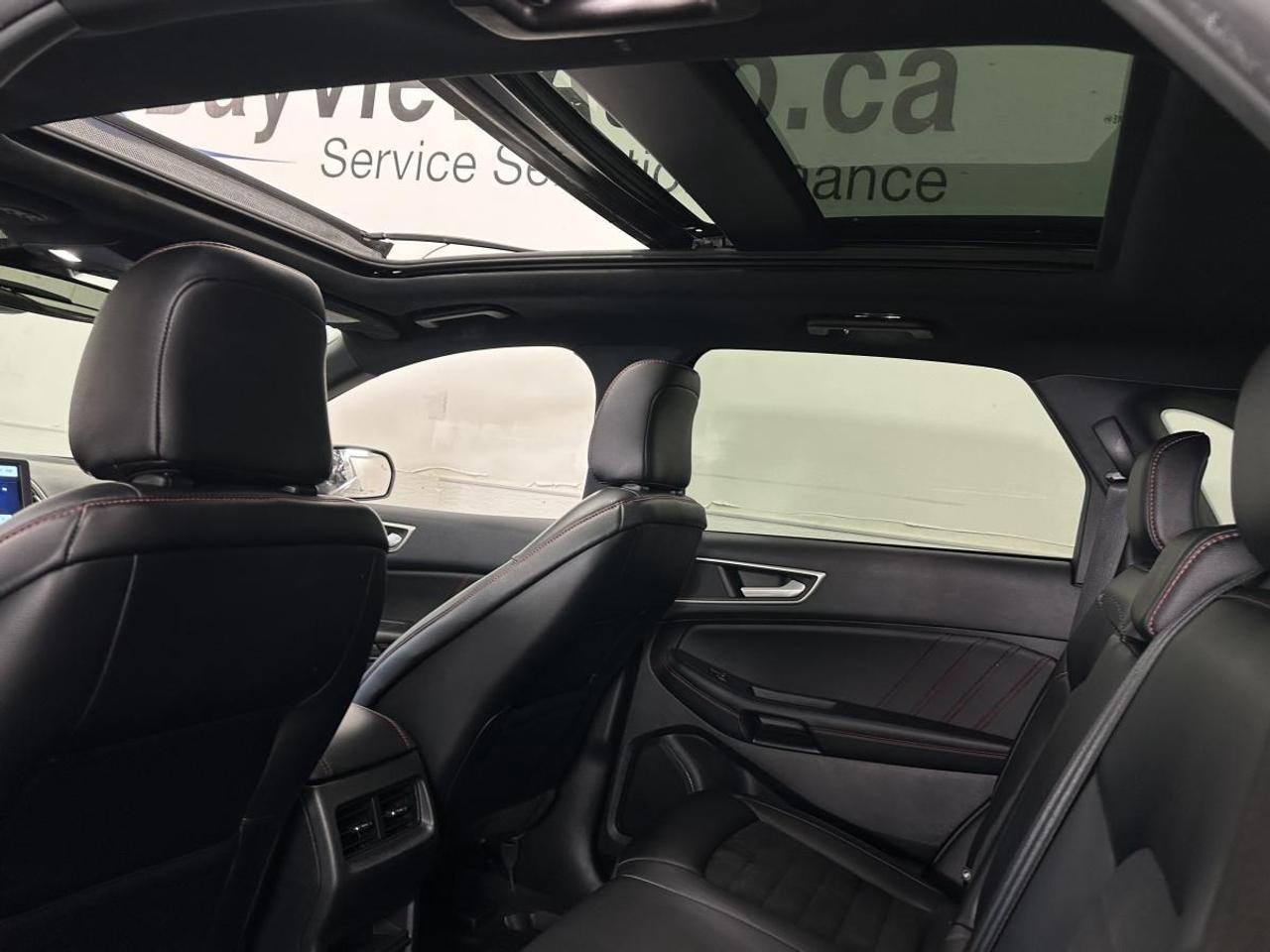2024 Ford Edge SEL/AWD/LEATHER/PANOROOF/NAVI/60KM/OFF 1 OWNER LEASE! Photo