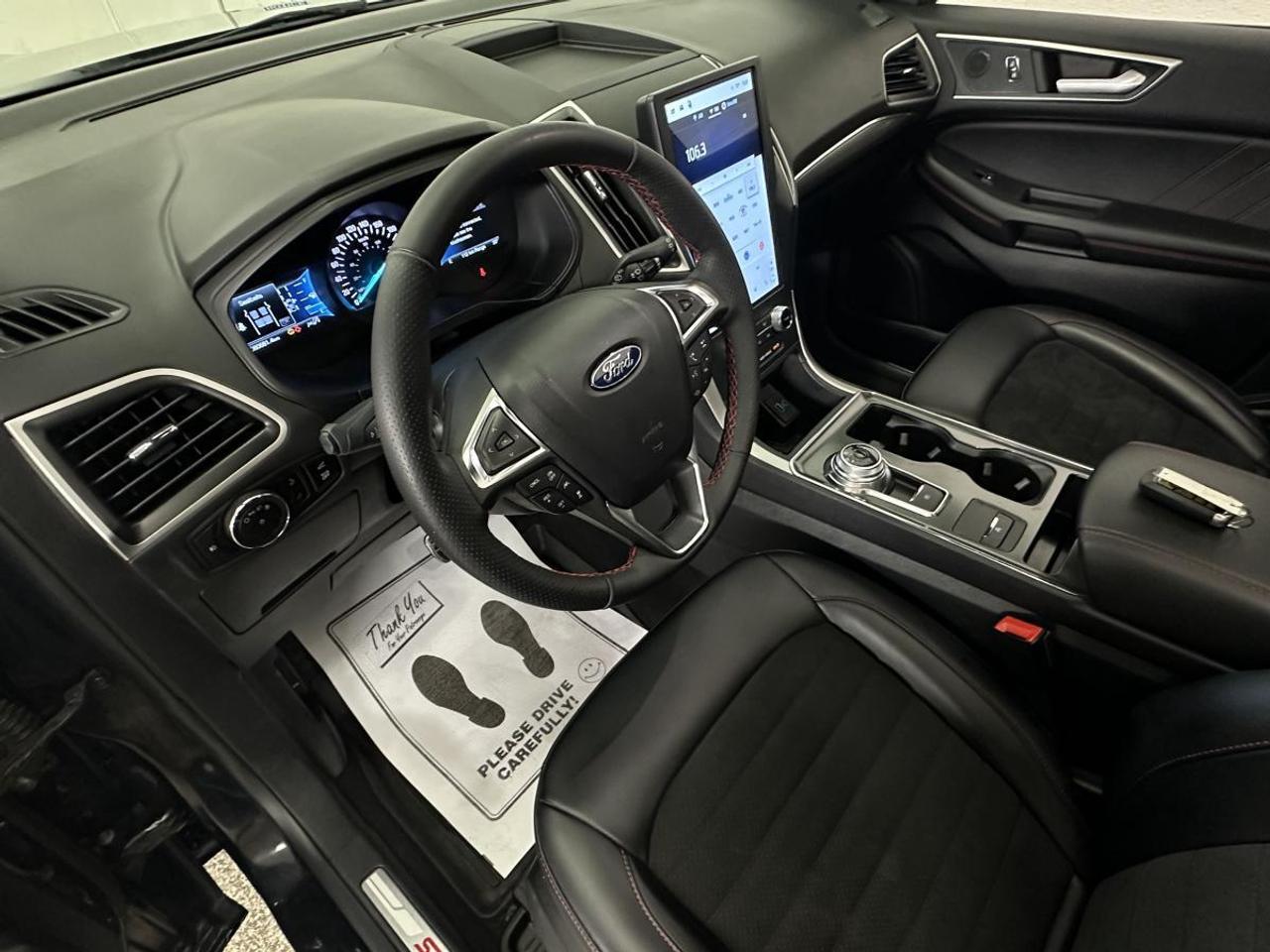 2024 Ford Edge SEL/AWD/LEATHER/PANOROOF/NAVI/60KM/OFF 1 OWNER LEASE! Photo