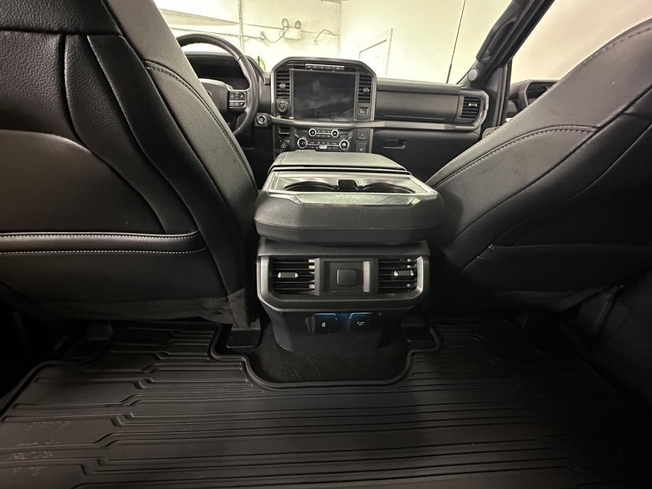 2024 Ford F-150 XLT/3.5/HYBRID/LEATHER/PANOROOF/NAVI/OFF 1 OWNER LEASE! Photo