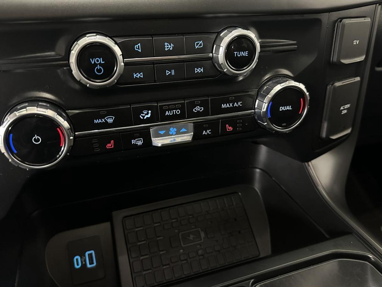 2024 Ford F-150 XLT/3.5/HYBRID/LEATHER/PANOROOF/NAVI/OFF 1 OWNER LEASE! Photo