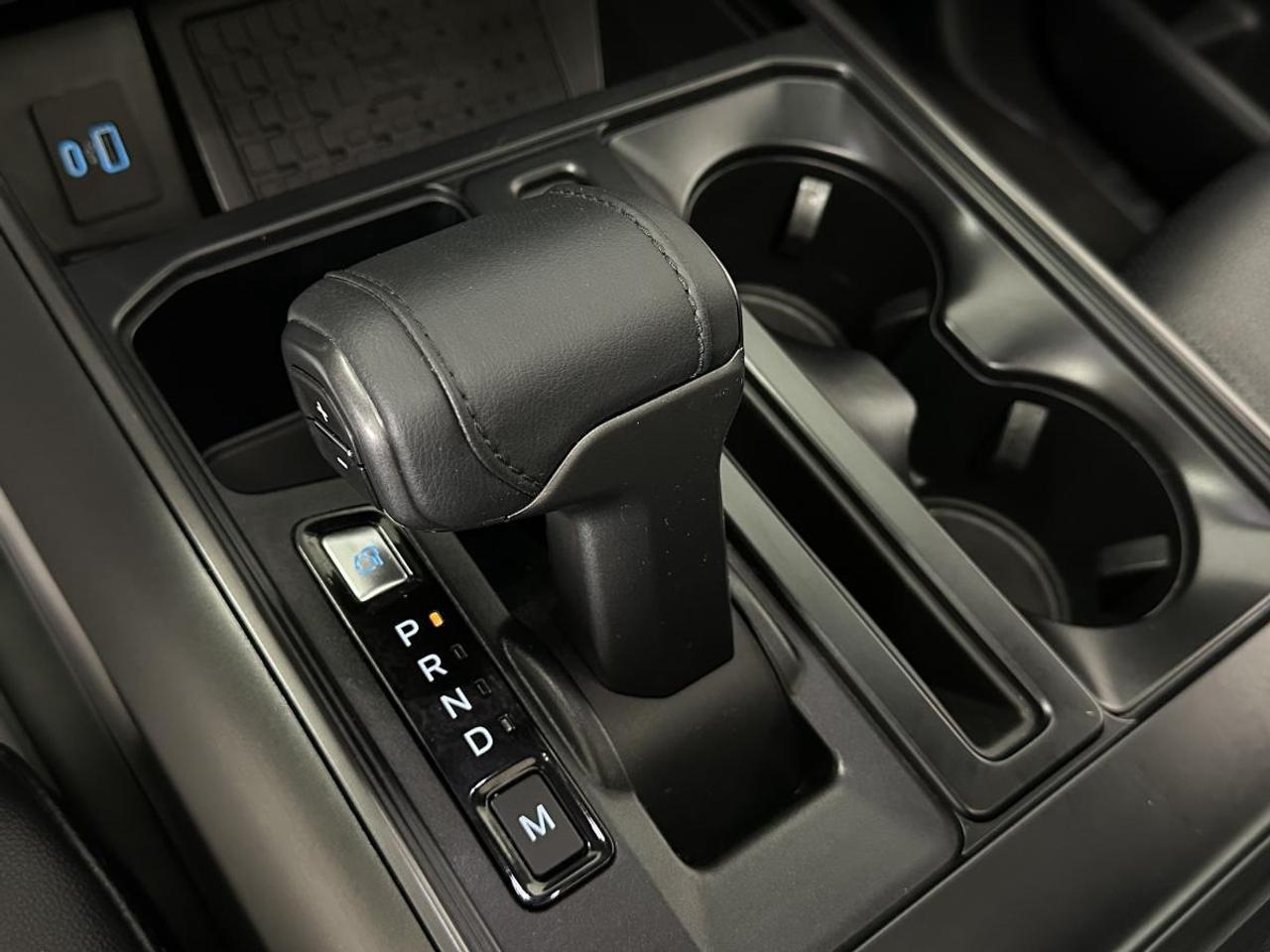 2024 Ford F-150 Lariat LARIAT/HYBRID/4WD/PANOROOF/LEATHER/NAVI/OFF 1 OWNER FOR LEASE! Photo