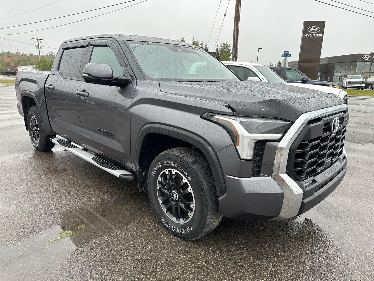 2023 Toyota Tundra 4x4 Crewmax TRD OFF Road Photo2