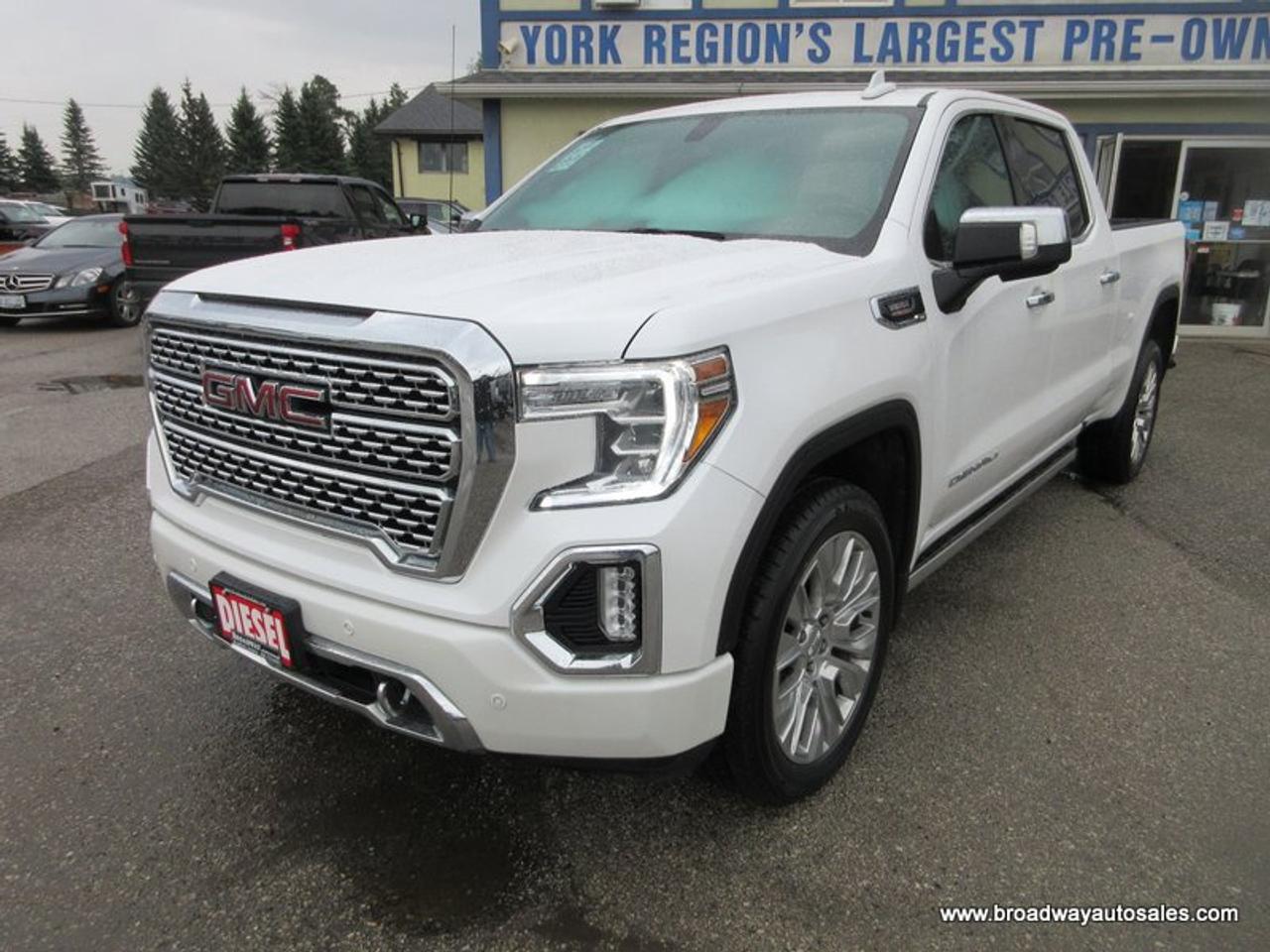 2021 GMC Sierra 1500 LOADED DENALI-PACKAGE 5 PASSENGER 3.0L - DURAMAX.. 4X4.. CREW-CAB.. SHORTY.. NAVIGATION.. SUNROOF.. LEATHER.. HEATED/AC SEATS.. BACK-UP CAMERA..