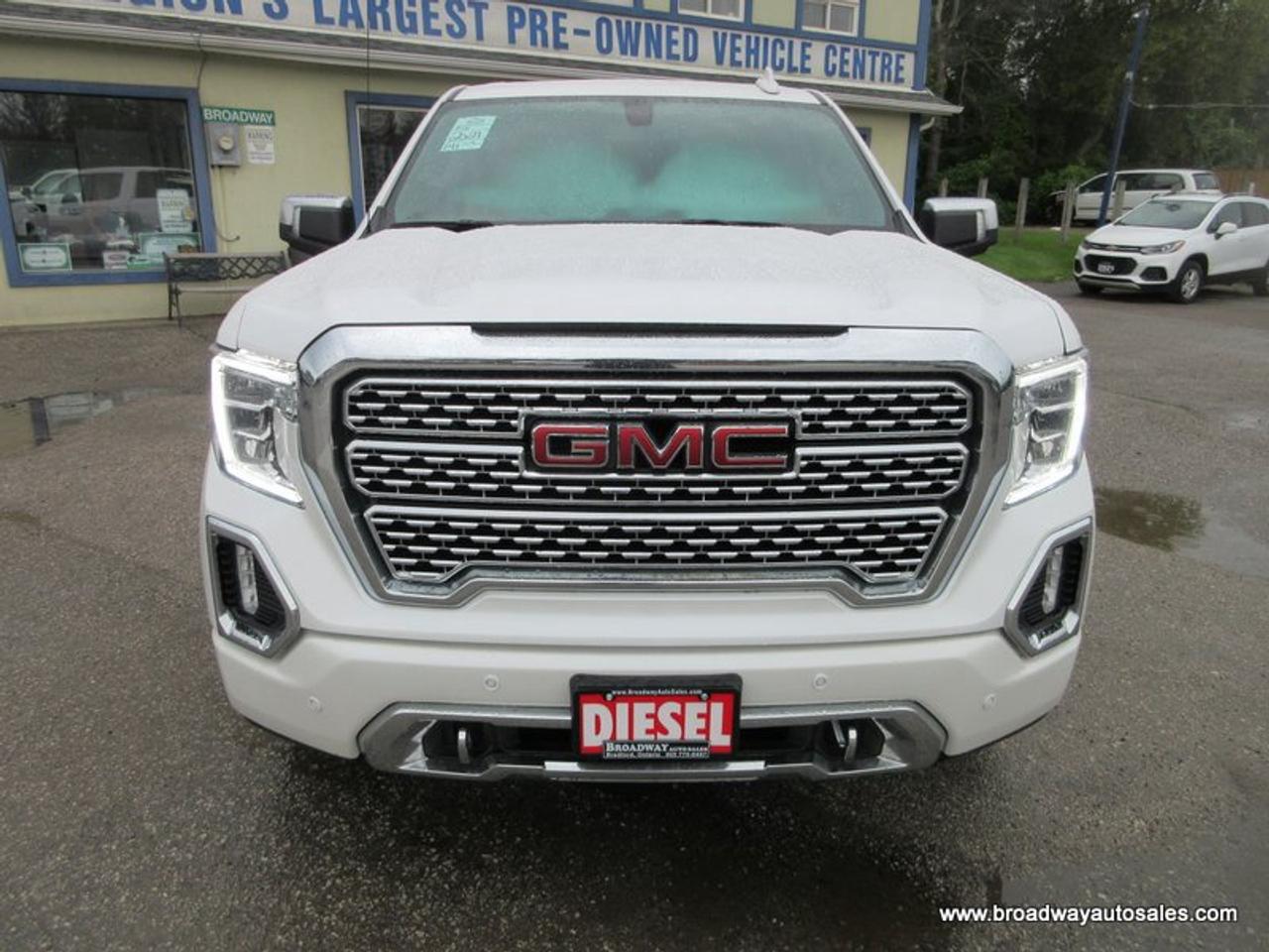 2021 GMC Sierra 1500 LOADED DENALI-PACKAGE 5 PASSENGER 3.0L - DURAMAX.. 4X4.. CREW-CAB.. SHORTY.. NAVIGATION.. SUNROOF.. LEATHER.. HEATED/AC SEATS.. BACK-UP CAMERA.. Photo