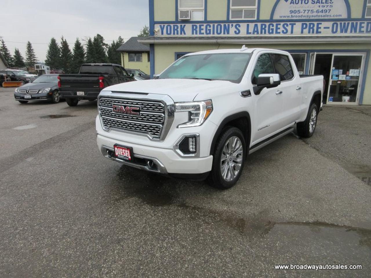 2021 GMC Sierra 1500 LOADED DENALI-PACKAGE 5 PASSENGER 3.0L - DURAMAX.. 4X4.. CREW-CAB.. SHORTY.. NAVIGATION.. SUNROOF.. LEATHER.. HEATED/AC SEATS.. BACK-UP CAMERA.. Photo