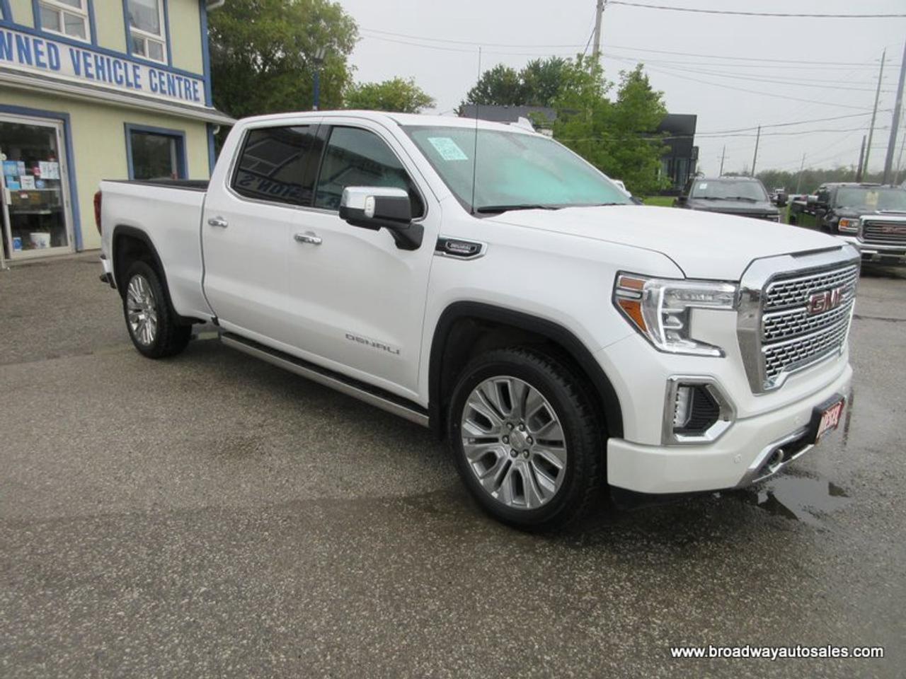 2021 GMC Sierra 1500 LOADED DENALI-PACKAGE 5 PASSENGER 3.0L - DURAMAX.. 4X4.. CREW-CAB.. SHORTY.. NAVIGATION.. SUNROOF.. LEATHER.. HEATED/AC SEATS.. BACK-UP CAMERA.. Photo