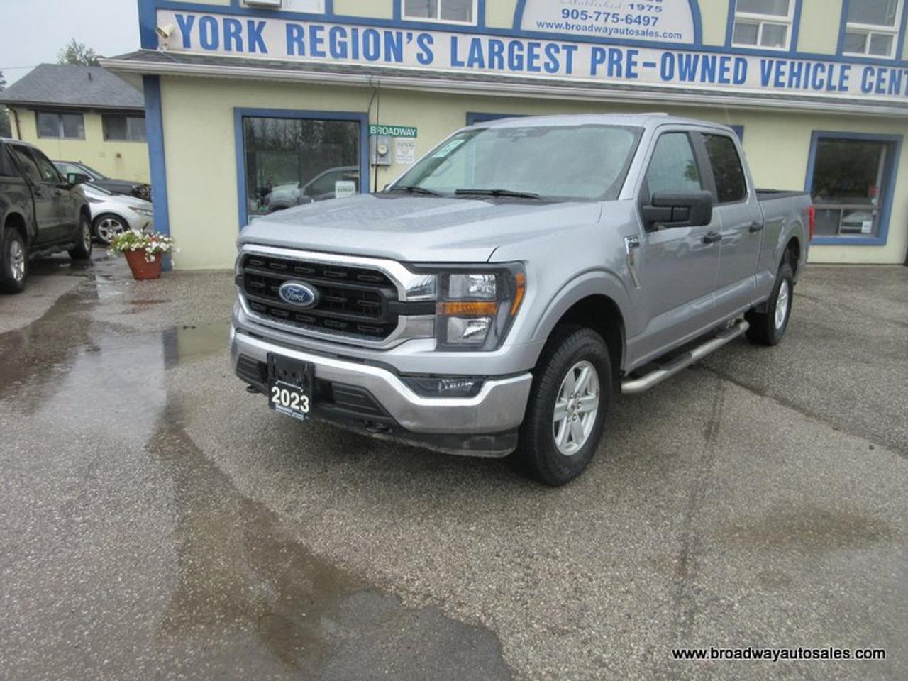 2023 Ford F-150 LIKE NEW XLT-MODEL 6 PASSENGER 5.0L - V8.. 4X4.. CREW-CAB.. SHORTY.. NAVIGATION.. BACK-UP CAMERA.. BLUETOOTH SYSTEM.. KEYLESS ENTRY.. Photo