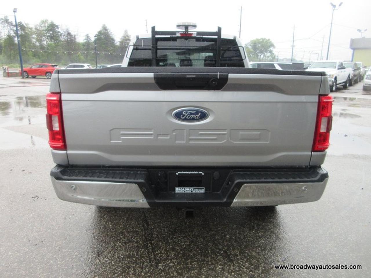 2023 Ford F-150 LIKE NEW XLT-MODEL 6 PASSENGER 5.0L - V8.. 4X4.. CREW-CAB.. SHORTY.. NAVIGATION.. BACK-UP CAMERA.. BLUETOOTH SYSTEM.. KEYLESS ENTRY.. Photo