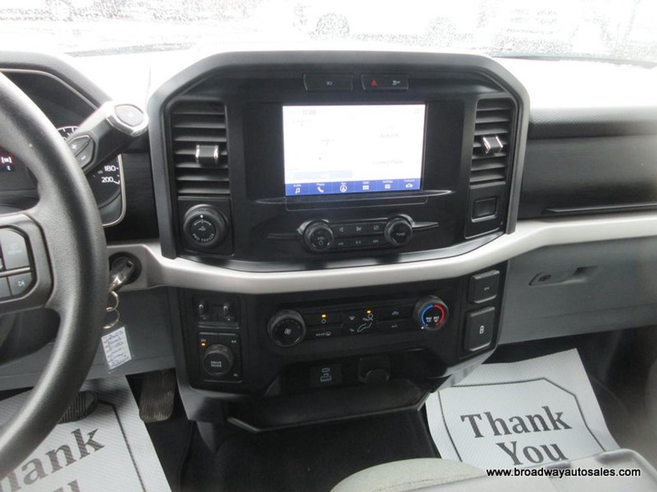 2023 Ford F-150 LIKE NEW XLT-MODEL 6 PASSENGER 5.0L - V8.. 4X4.. CREW-CAB.. SHORTY.. NAVIGATION.. BACK-UP CAMERA.. BLUETOOTH SYSTEM.. KEYLESS ENTRY.. Photo