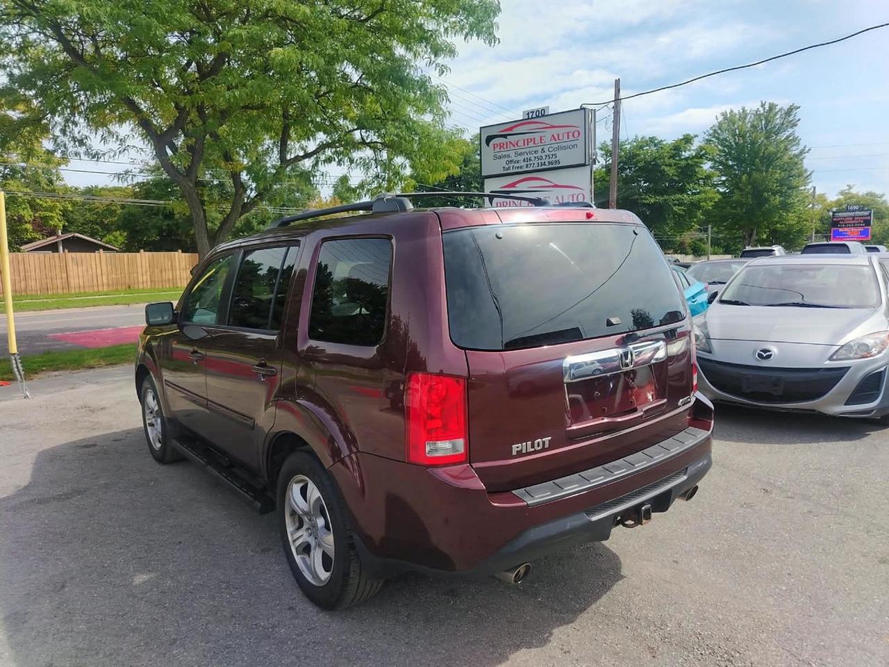 2014 Honda Pilot EX Photo2