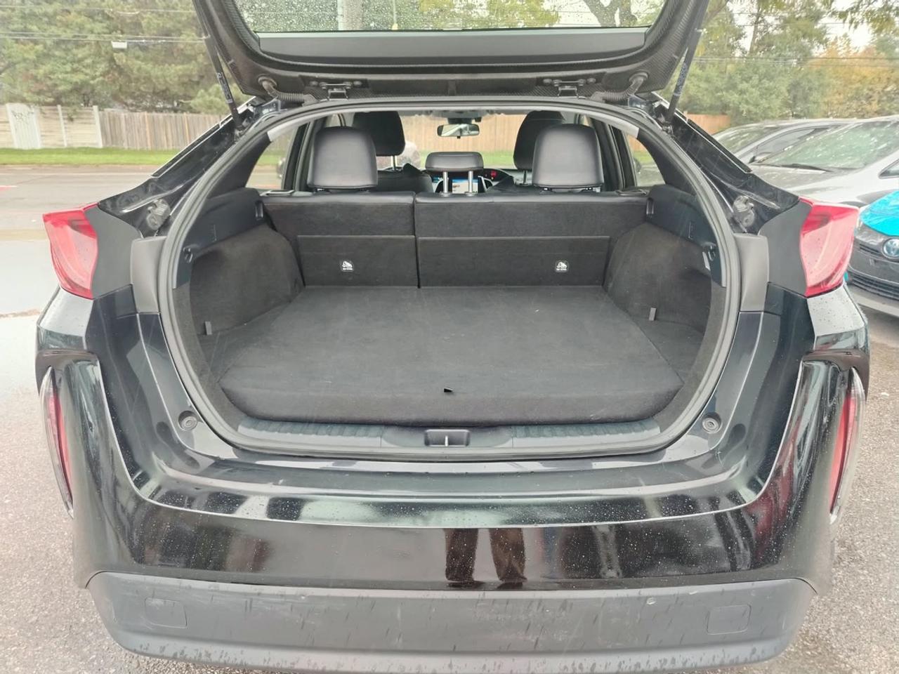 2021 Toyota Prius Prime XLE Photo