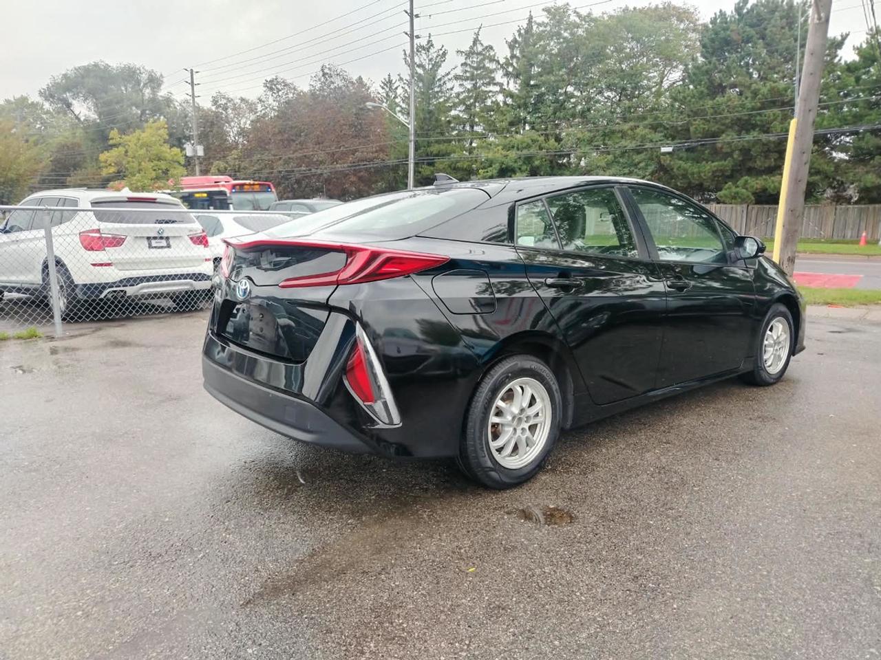 2021 Toyota Prius Prime XLE Photo
