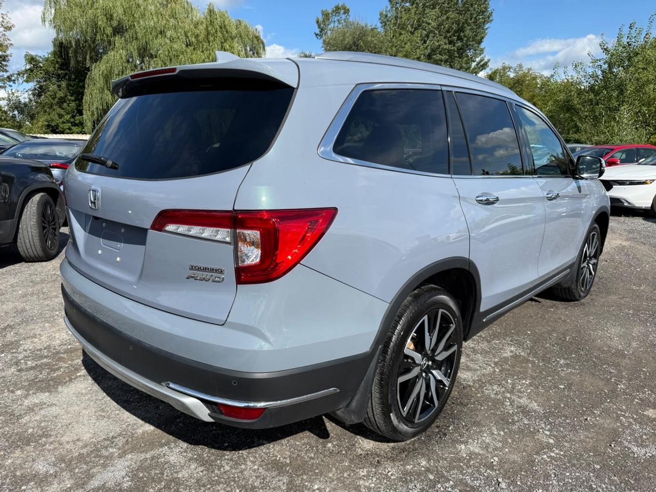 2022 Honda Pilot Touring Photo